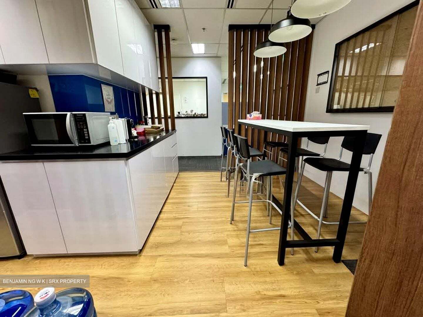 Robinson 112 (D1), Office #553301901
